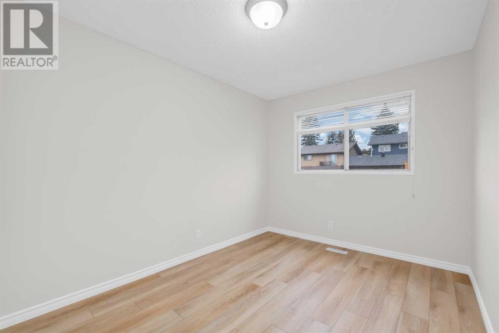 58 Bermuda Court Nw, Calgary, Alberta  T3K 1H3 - Photo 16 - A2219162