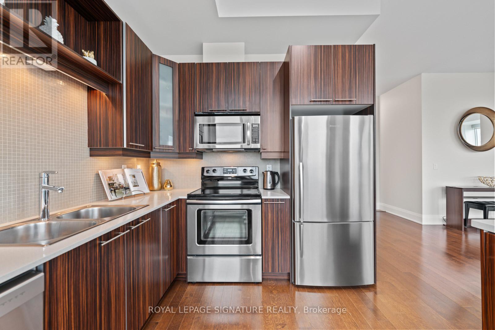 3207 - 500 Sherbourne Street, Toronto, Ontario  M4X 1L1 - Photo 17 - C12183854