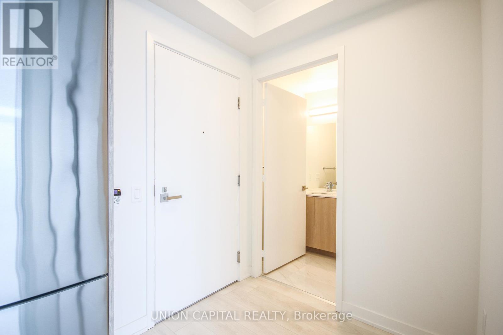 2206 - 30 Ordnance Street, Toronto, Ontario  M6K 0C8 - Photo 8 - C12183890