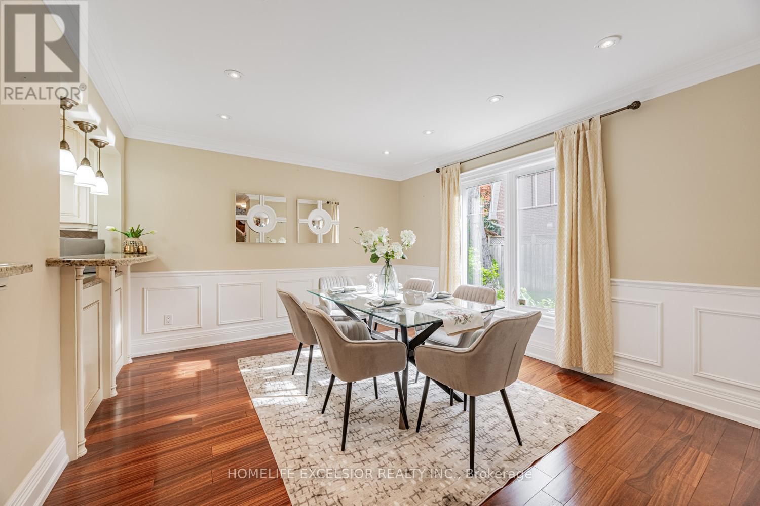 32 Mossgrove Trail, Toronto, Ontario  M2L 2W3 - Photo 13 - C12183891