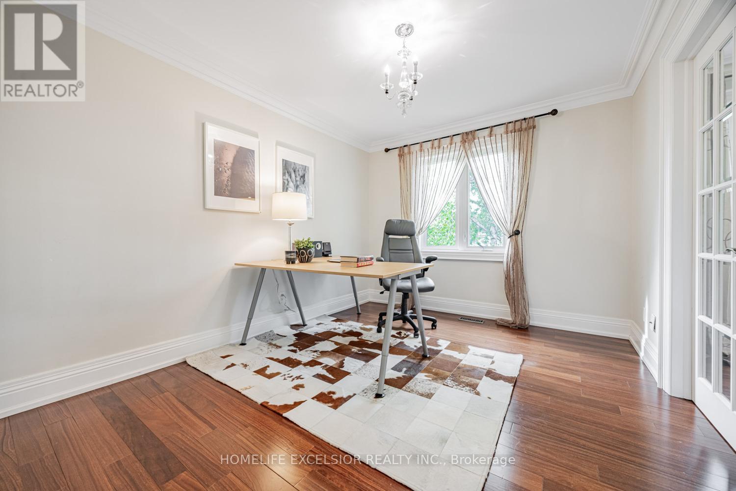 32 Mossgrove Trail, Toronto, Ontario  M2L 2W3 - Photo 21 - C12183891