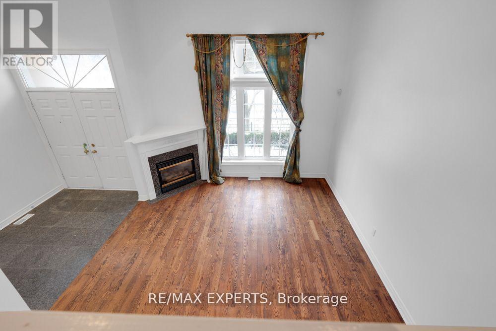 M - 3348 Bayview Avenue, Toronto, Ontario  M2M 3R9 - Photo 10 - C12183922