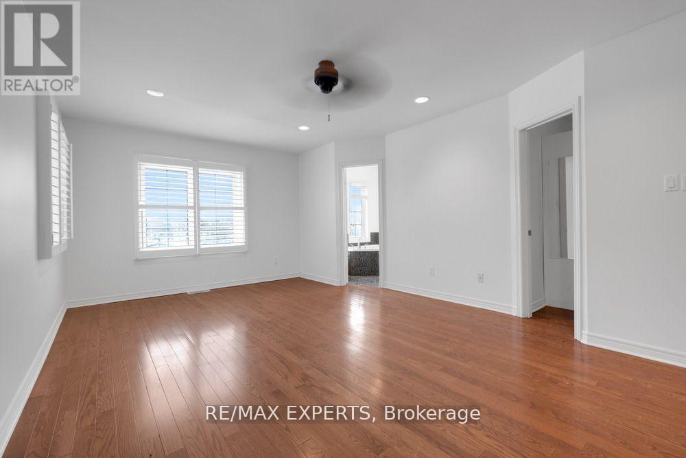 M - 3348 Bayview Avenue, Toronto, Ontario  M2M 3R9 - Photo 18 - C12183922