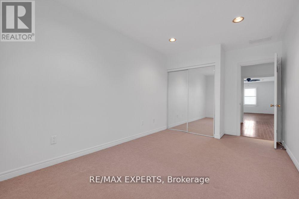 M - 3348 Bayview Avenue, Toronto, Ontario  M2M 3R9 - Photo 26 - C12183922