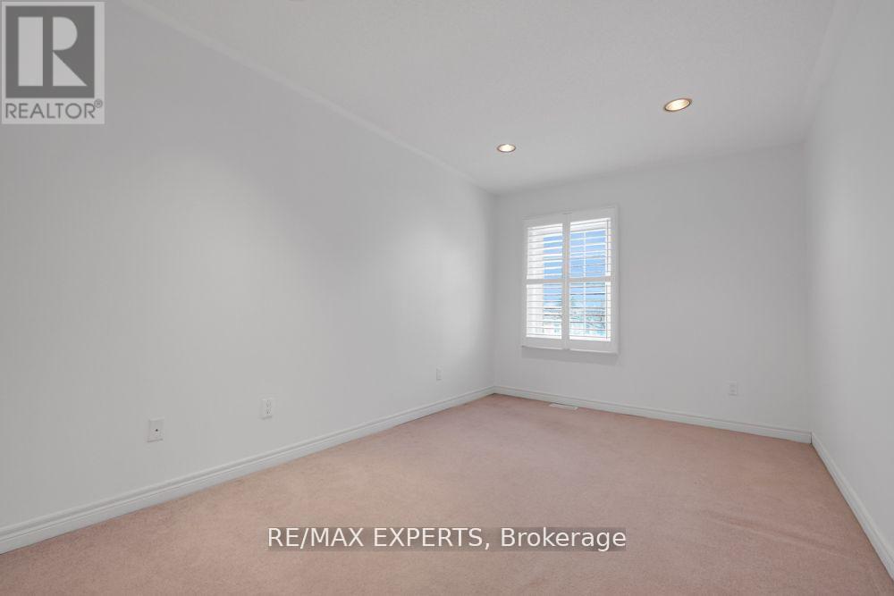 M - 3348 Bayview Avenue, Toronto, Ontario  M2M 3R9 - Photo 27 - C12183922