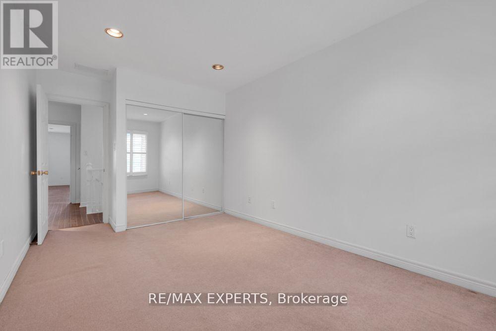 M - 3348 Bayview Avenue, Toronto, Ontario  M2M 3R9 - Photo 28 - C12183922