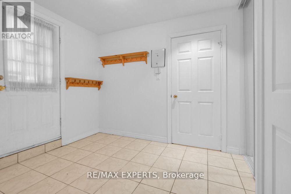 M - 3348 Bayview Avenue, Toronto, Ontario  M2M 3R9 - Photo 30 - C12183922