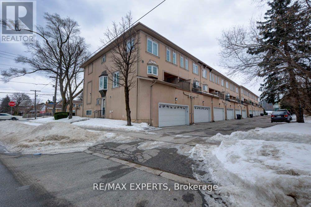 M - 3348 Bayview Avenue, Toronto, Ontario  M2M 3R9 - Photo 37 - C12183922