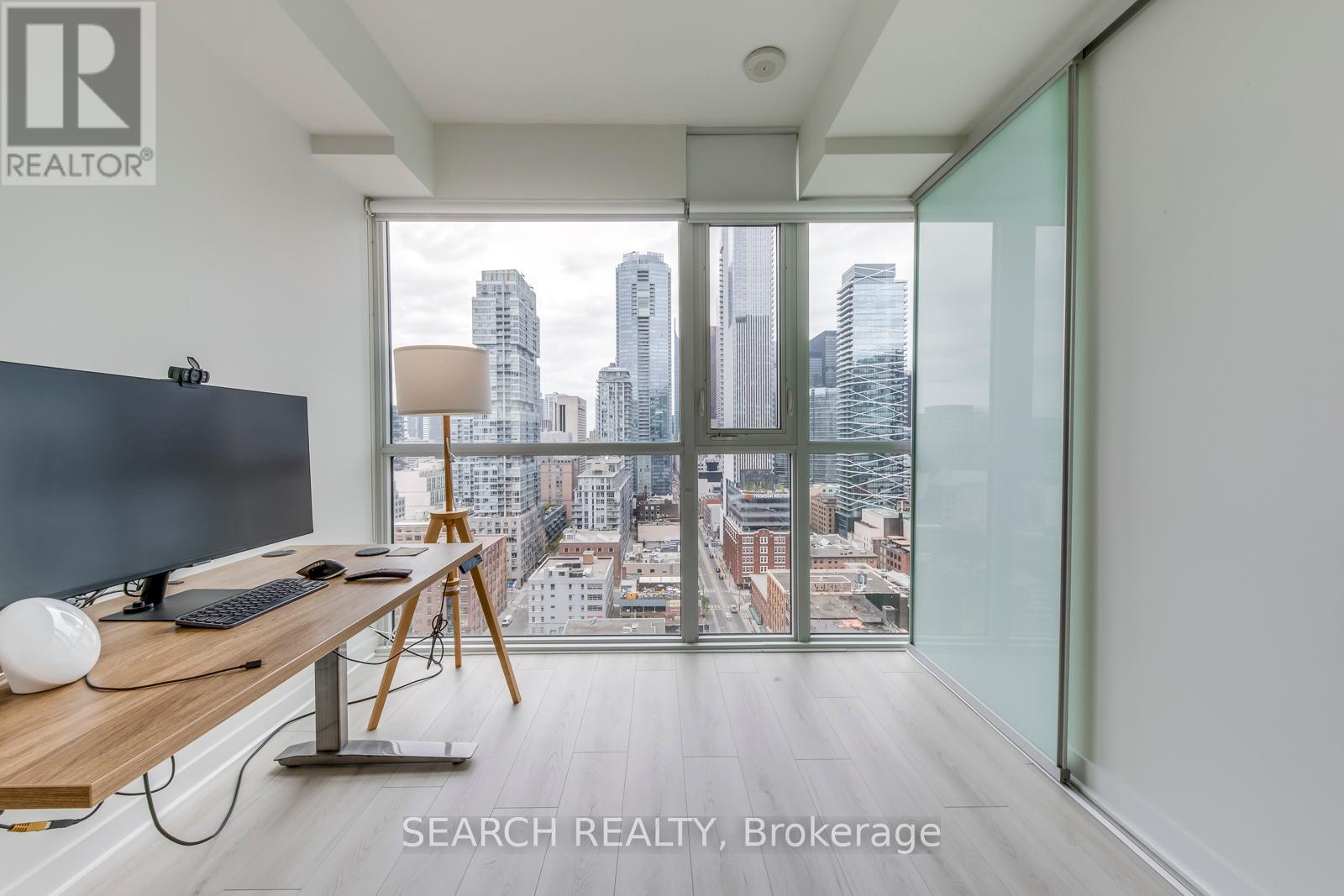 2010 - 290 Adelaide Street W, Toronto, Ontario  M5V 1P7 - Photo 24 - C12184054