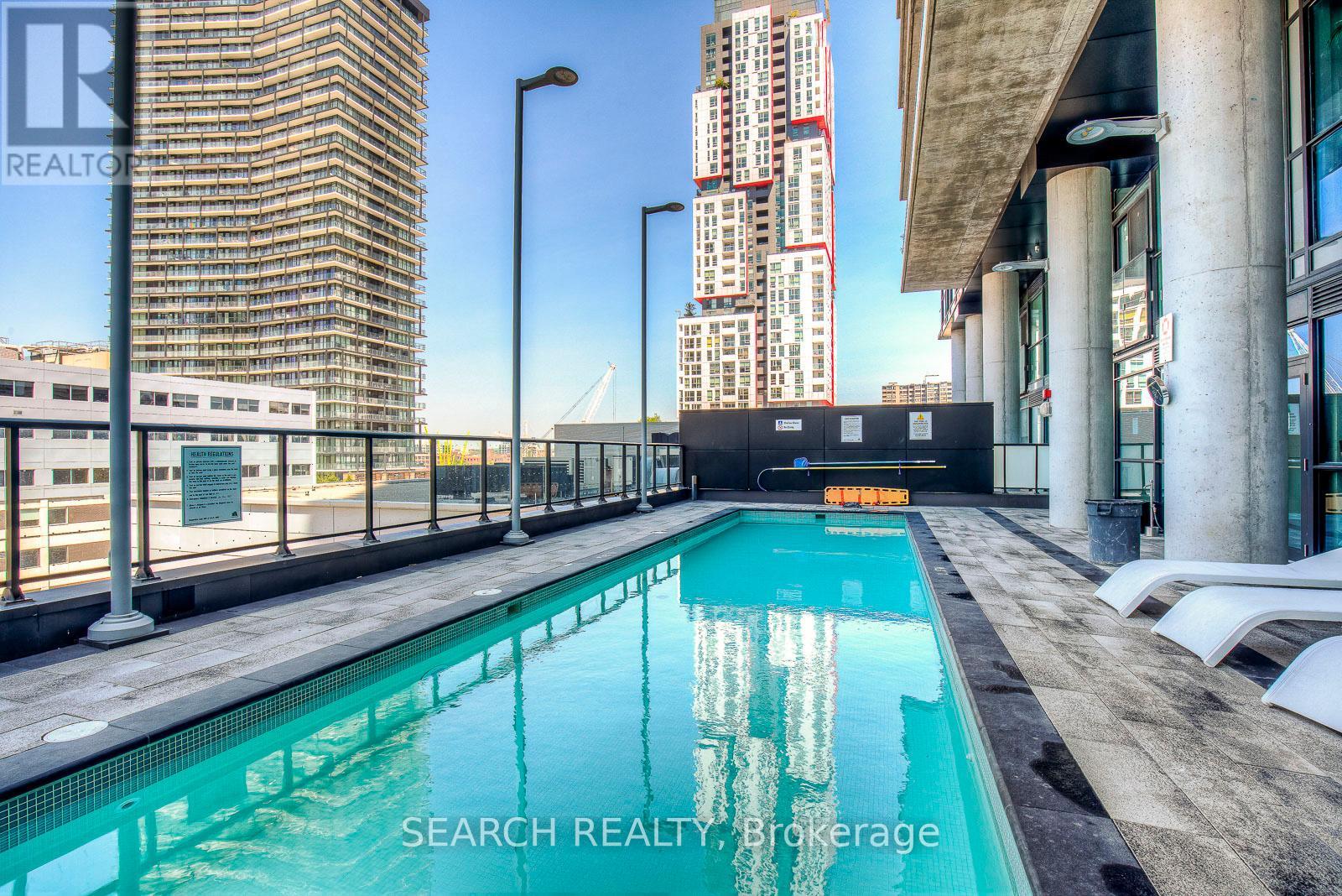 2010 - 290 Adelaide Street W, Toronto, Ontario  M5V 1P7 - Photo 45 - C12184054