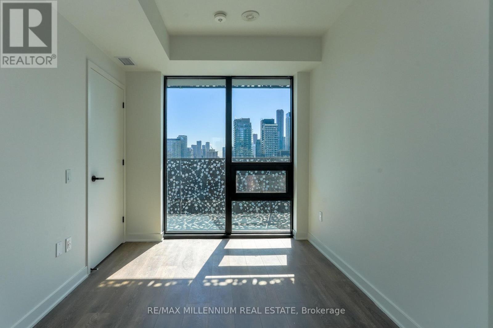 1905 - 55 Charles Street, Toronto, Ontario  M4Y 0J1 - Photo 14 - C12184077