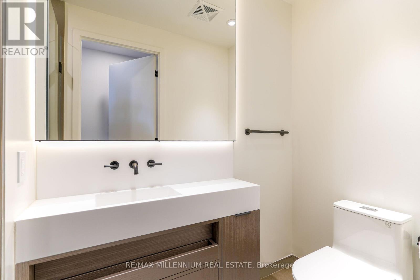 1905 - 55 Charles Street, Toronto, Ontario  M4Y 0J1 - Photo 19 - C12184077