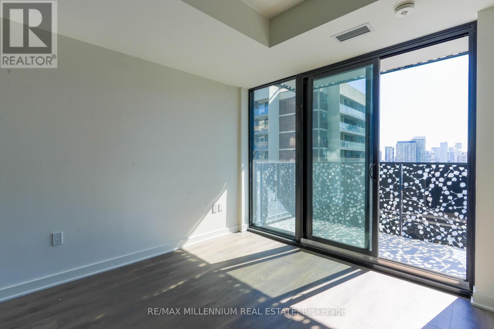 1905 - 55 Charles Street, Toronto, Ontario  M4Y 0J1 - Photo 6 - C12184077