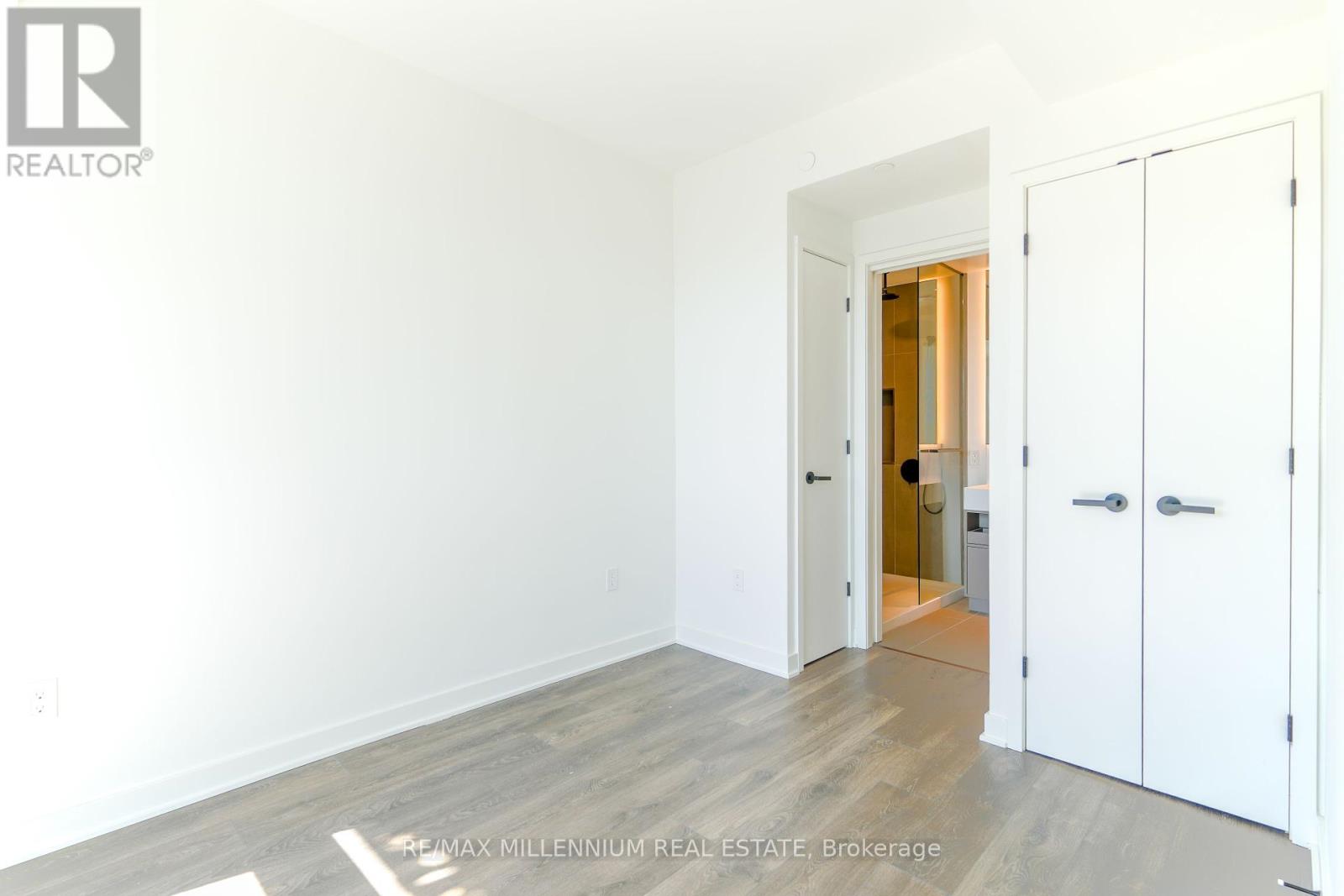 1905 - 55 Charles Street, Toronto, Ontario  M4Y 0J1 - Photo 9 - C12184077