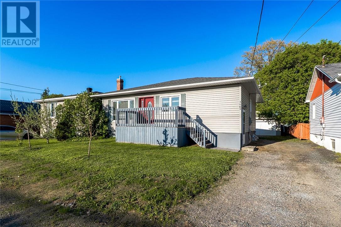 3485 Errington Avenue, Chelmsford, Ontario  P0M 1L0 - Photo 1 - 2122527