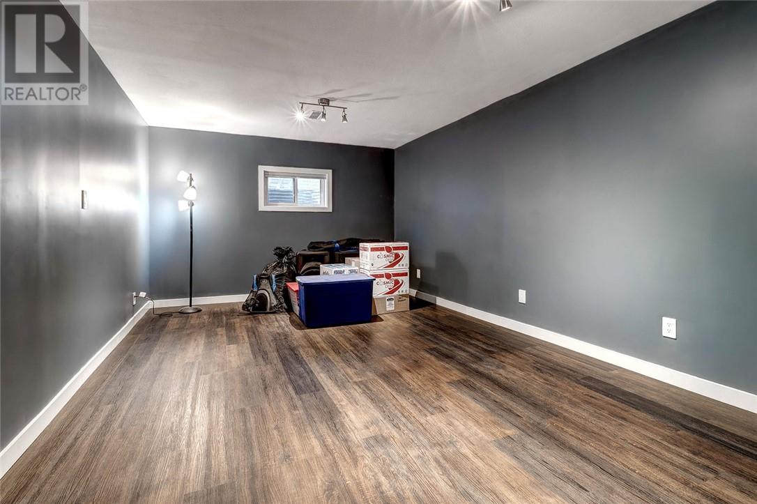 3485 Errington Avenue, Chelmsford, Ontario  P0M 1L0 - Photo 17 - 2122527