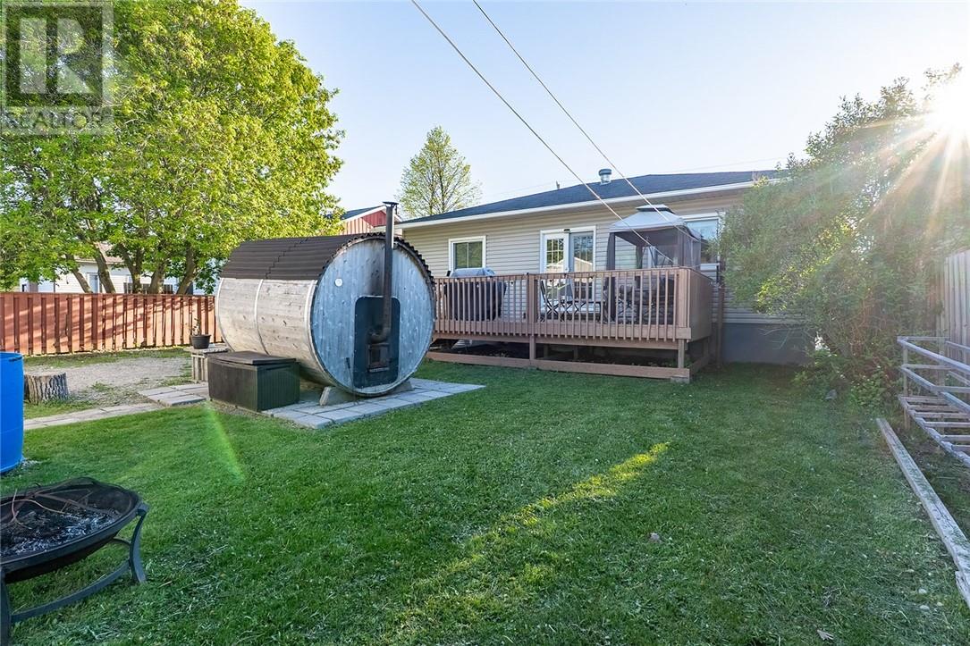 3485 Errington Avenue, Chelmsford, Ontario  P0M 1L0 - Photo 30 - 2122527
