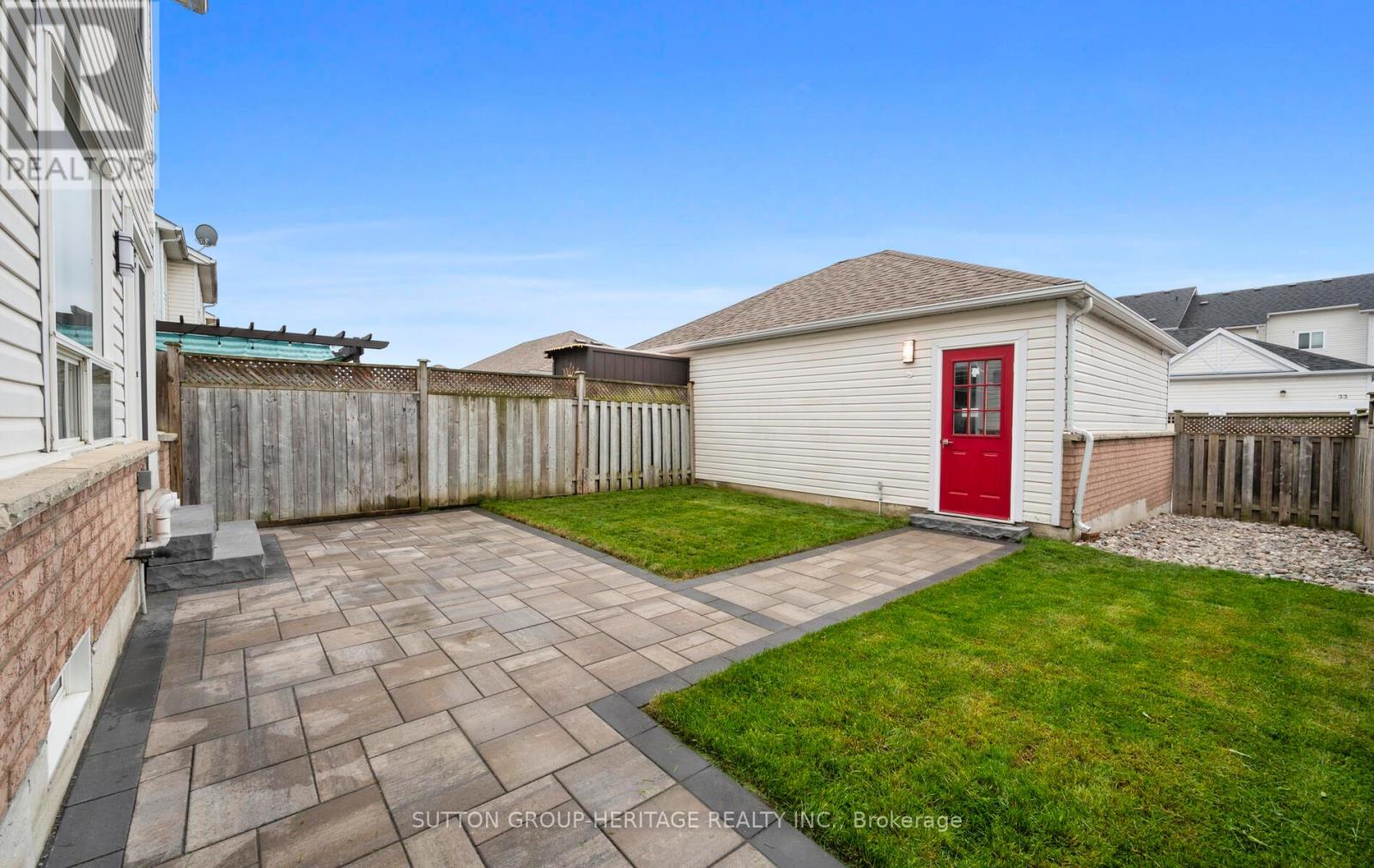 14 Bayside Gate E, Whitby, Ontario  L1N 9T1 - Photo 34 - E12183935