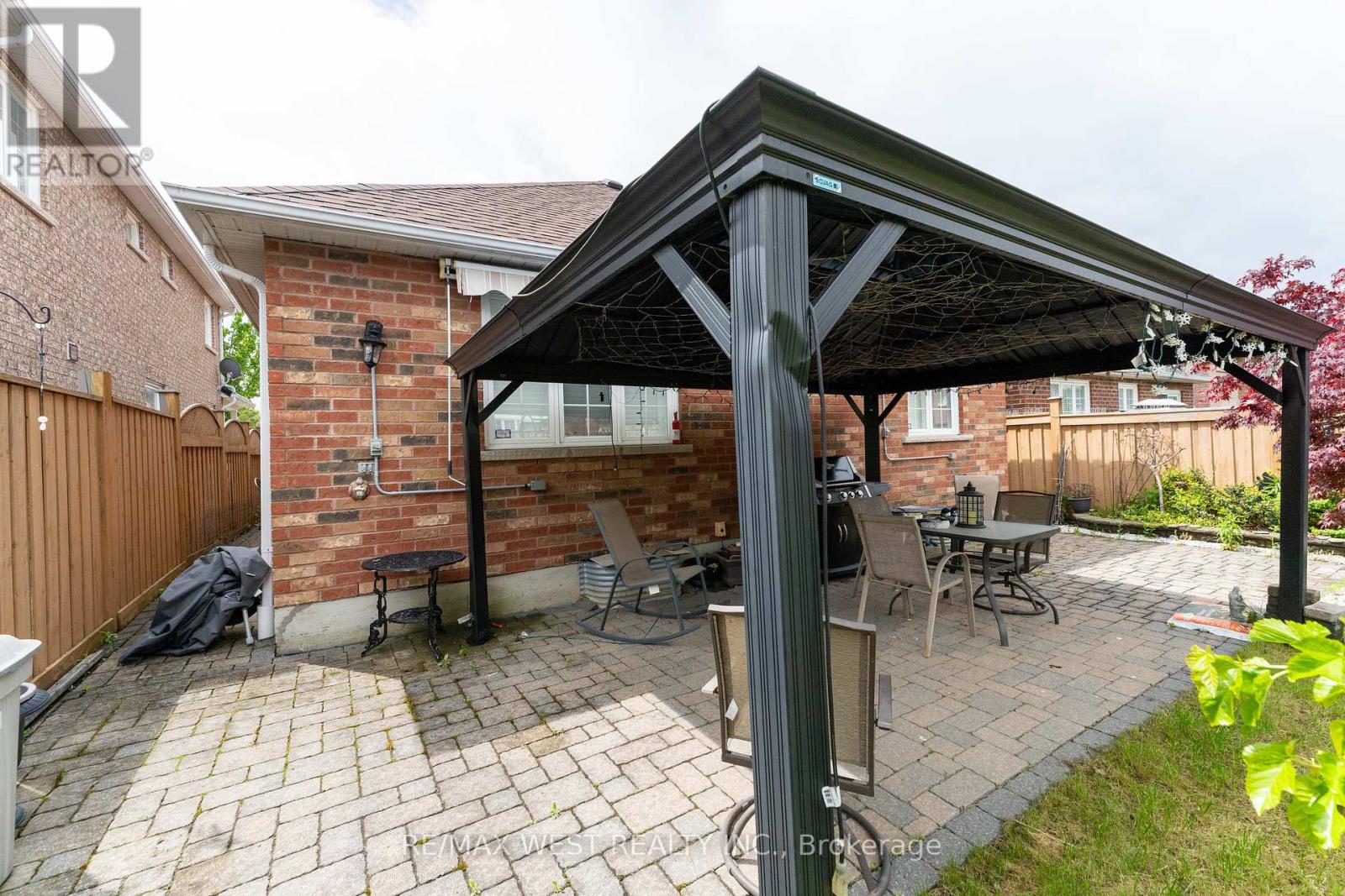 38 Napiermews Drive, Ajax, Ontario  L1T 0C9 - Photo 42 - E12183987