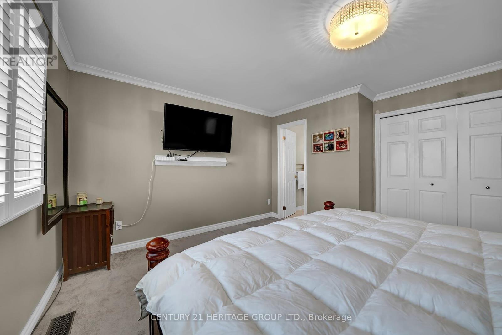 20 Orchard Park Drive, Clarington, Ontario  L1C 4E2 - Photo 12 - E12184047