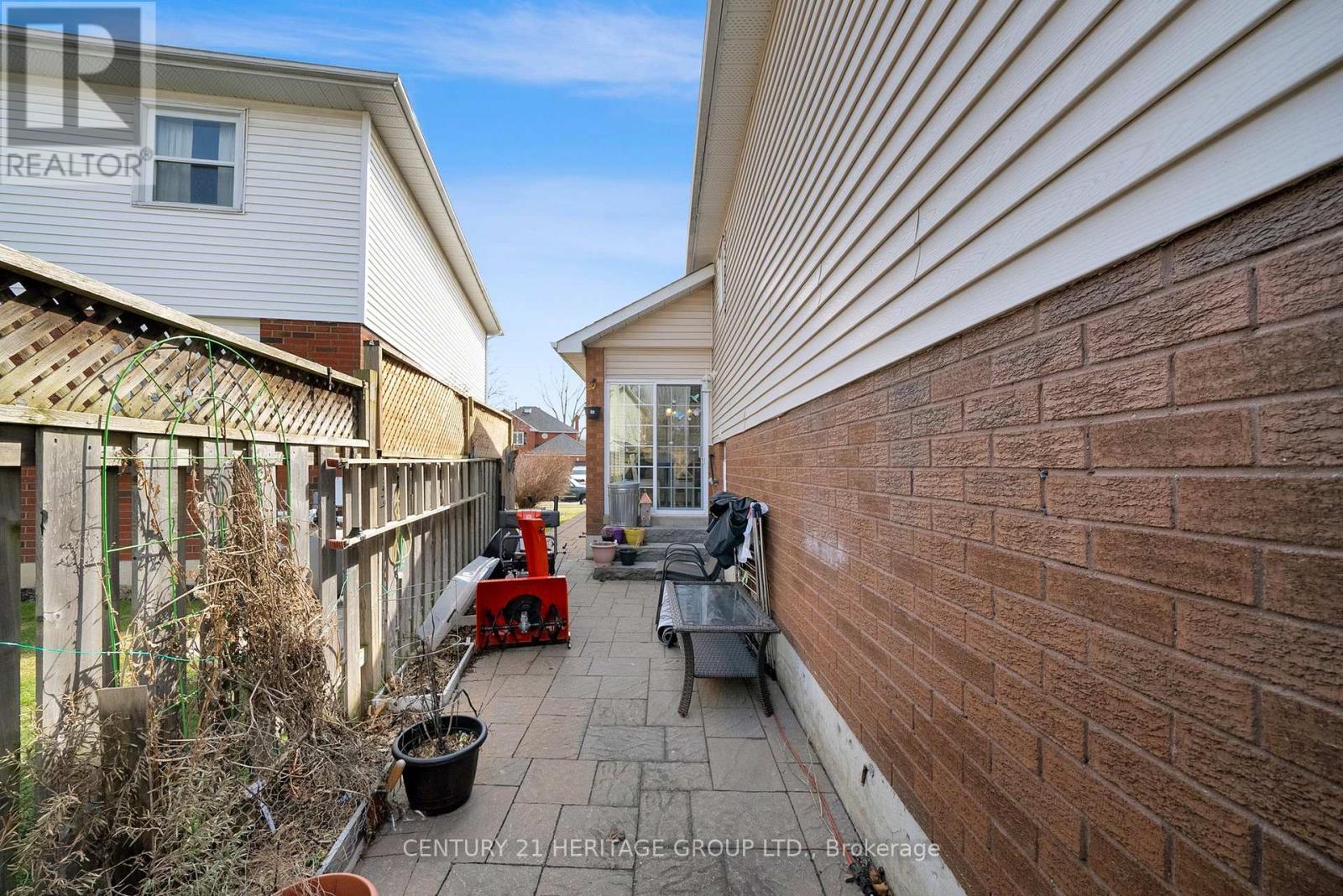 20 Orchard Park Drive, Clarington, Ontario  L1C 4E2 - Photo 22 - E12184047