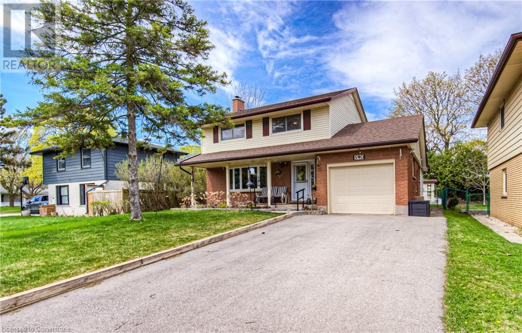 590 Manchester Road, Kitchener, Ontario  N2B 1B3 - Photo 1 - 40723642