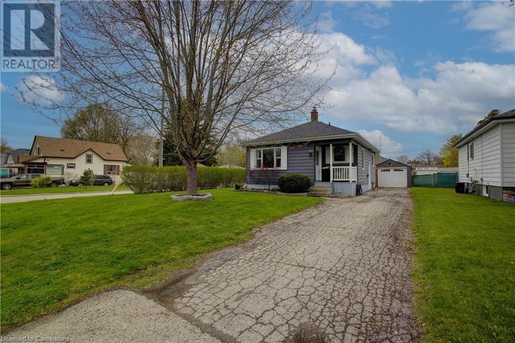 197 Butler Street, Woodstock, Ontario  N4S 3A8 - Photo 1 - 40725221