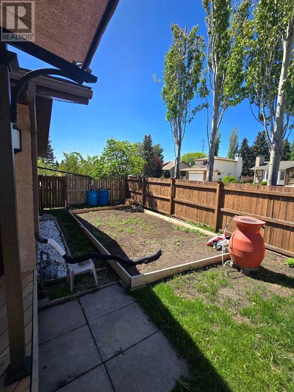 33 Byer Close, Red Deer, Alberta  T4R 1S1 - Photo 37 - A2225567