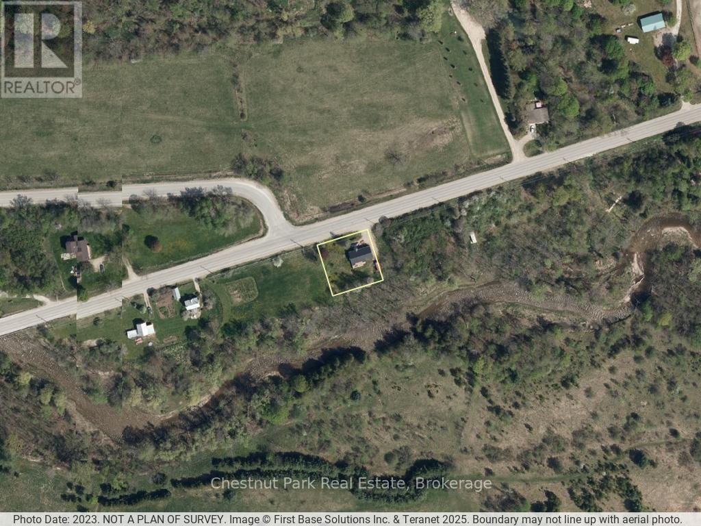 7965 County Road 9, Clearview, Ontario  L0M 1S0 - Photo 38 - S12173905