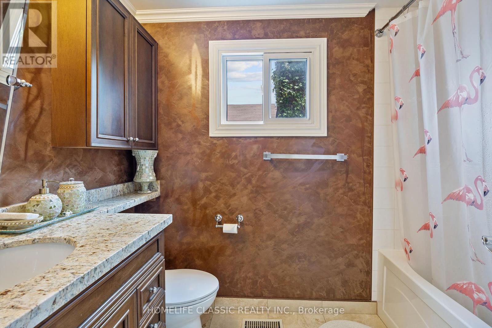 93 North Meadow Crescent, Vaughan, Ontario  L4J 3C4 - Photo 32 - N12183869