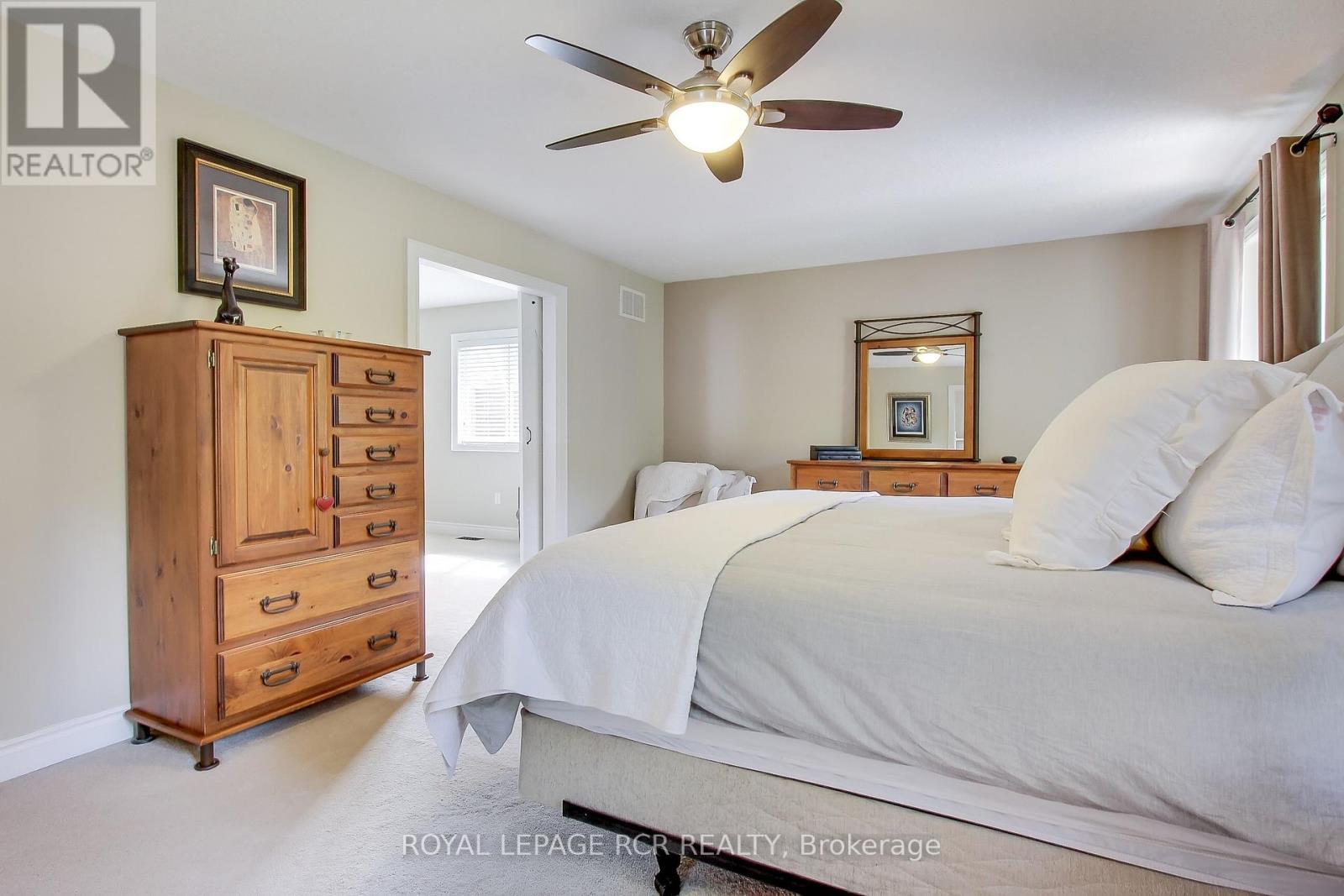 1047 Nantyr Drive, Innisfil, Ontario  L9S 0A8 - Photo 24 - N12184022