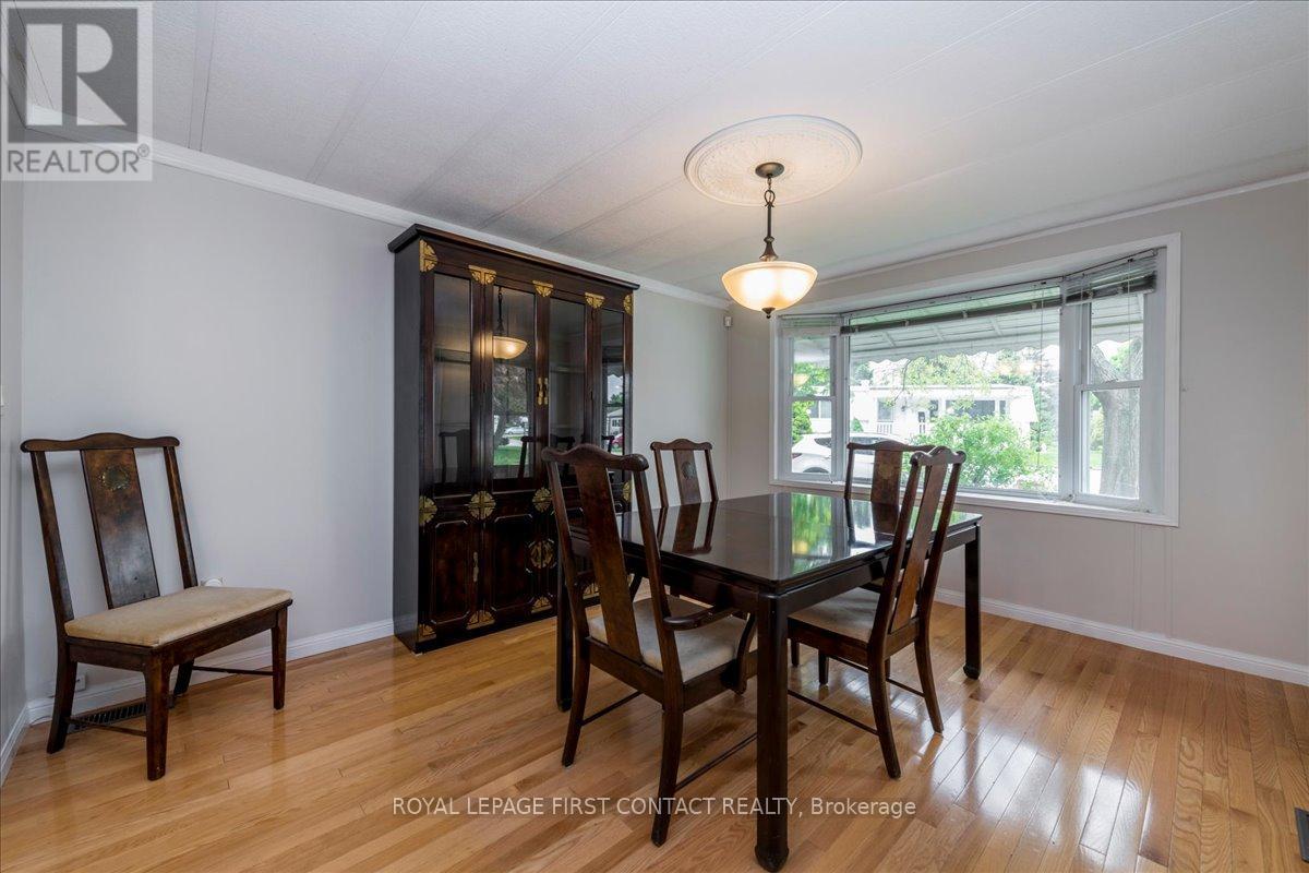 68 Linden Lane, Innisfil, Ontario  L9S 1P2 - Photo 12 - N12184058