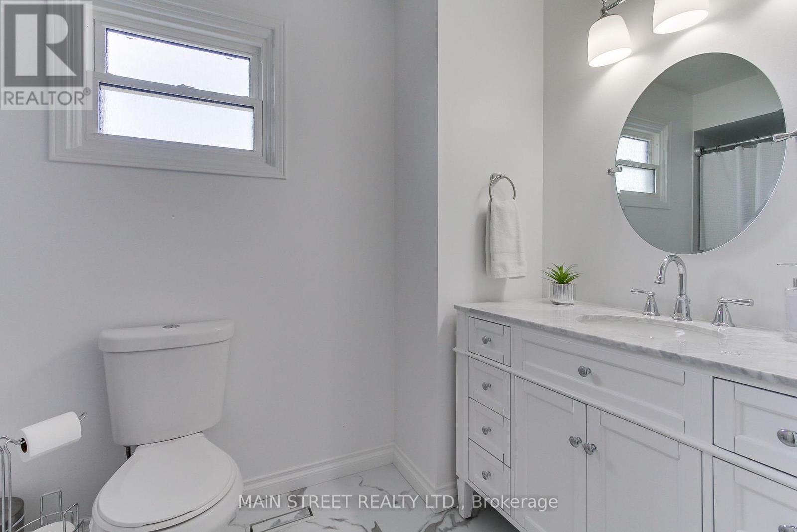 28 Ladyburn Drive, Georgina, Ontario  L4P 3R1 - Photo 26 - N12184073