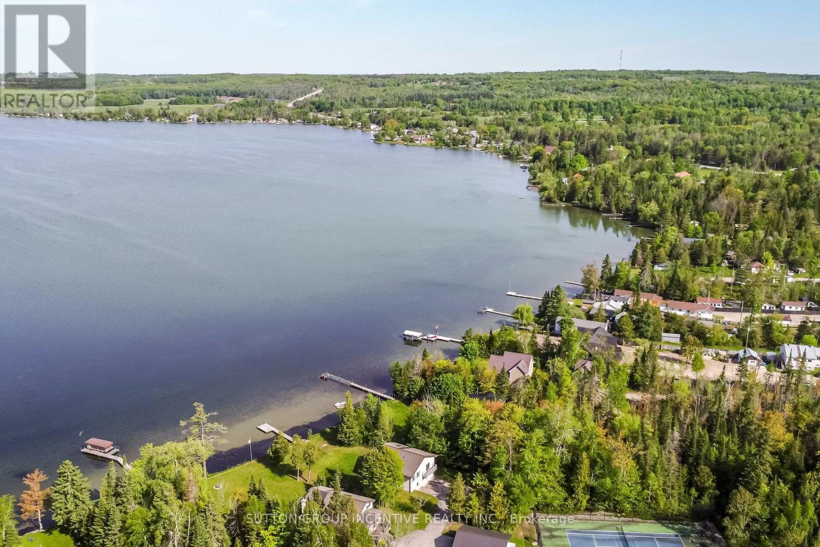 10 Buttercup Lane, Springwater, Ontario  L0L 1P0 - Photo 8 - S12184041