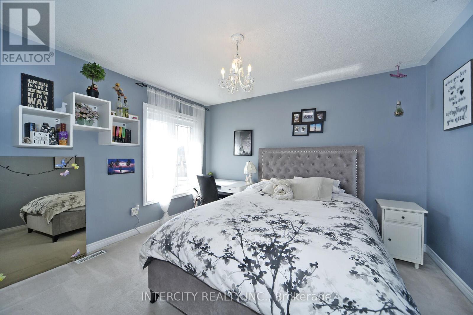 122 Estate Garden Drive, Richmond Hill, Ontario  L4E 3V6 - Photo 28 - N12177256