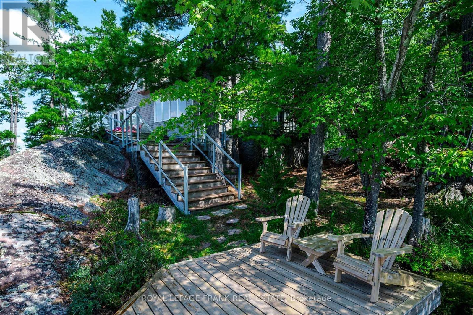 484 Juniper Island, Douro-Dummer, Ontario  K0L 2C0 - Photo 10 - X12184091