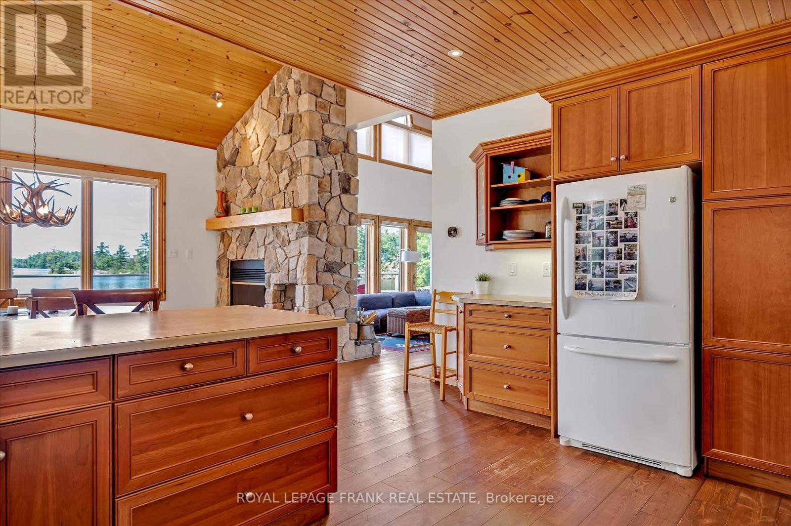 484 Juniper Island, Douro-Dummer, Ontario K0L 2C0 - Photo 19 - X12184091