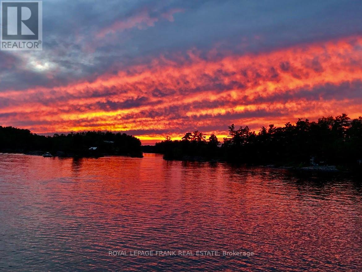 484 Juniper Island, Douro-Dummer, Ontario K0L 2C0 - Photo 2 - X12184091