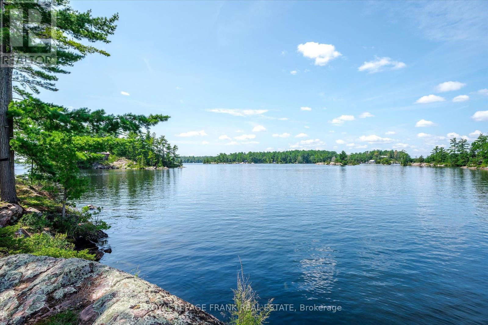 484 Juniper Island, Douro-Dummer, Ontario K0L 2C0 - Photo 28 - X12184091