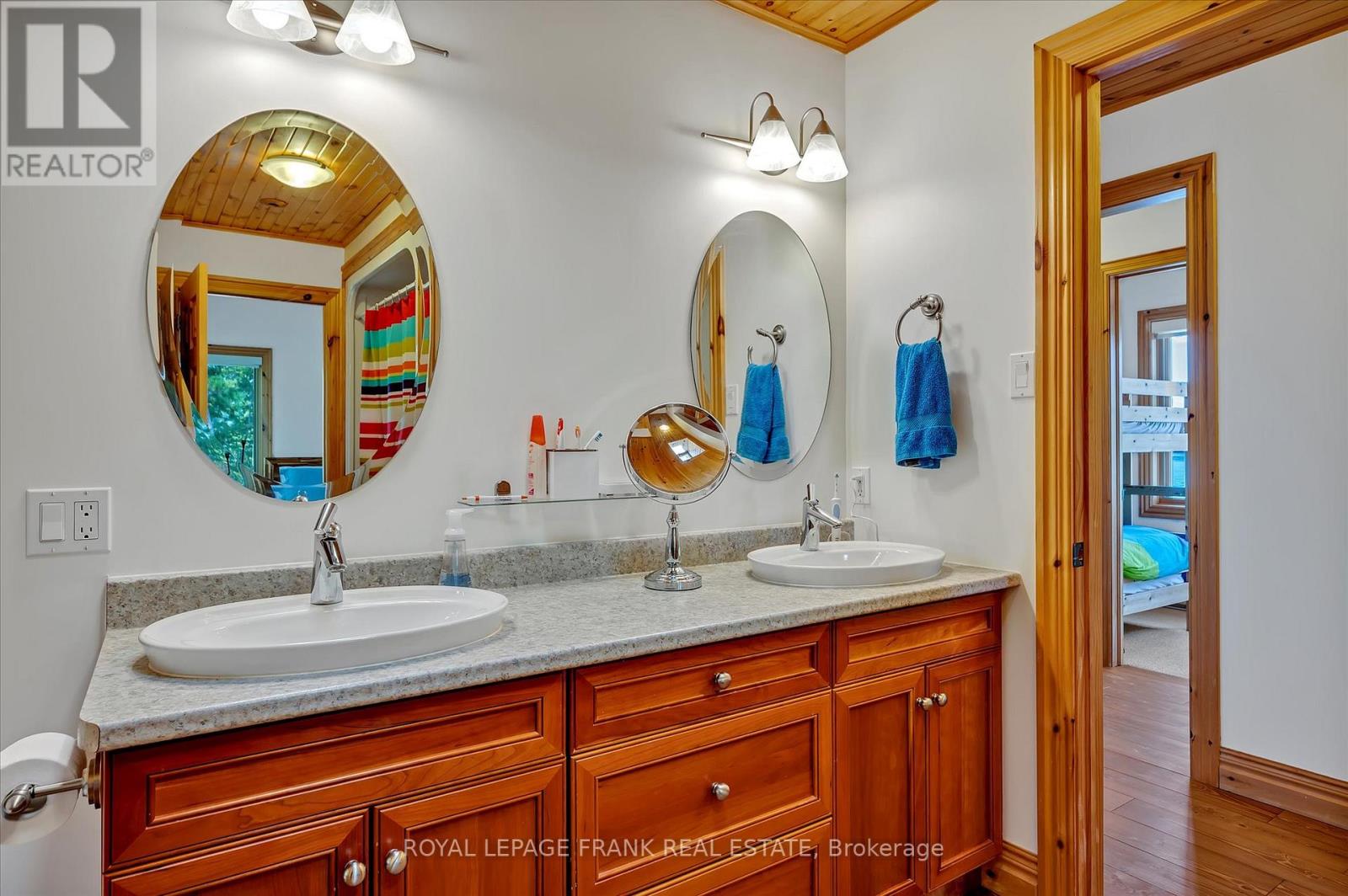 484 Juniper Island, Douro-Dummer, Ontario K0L 2C0 - Photo 32 - X12184091
