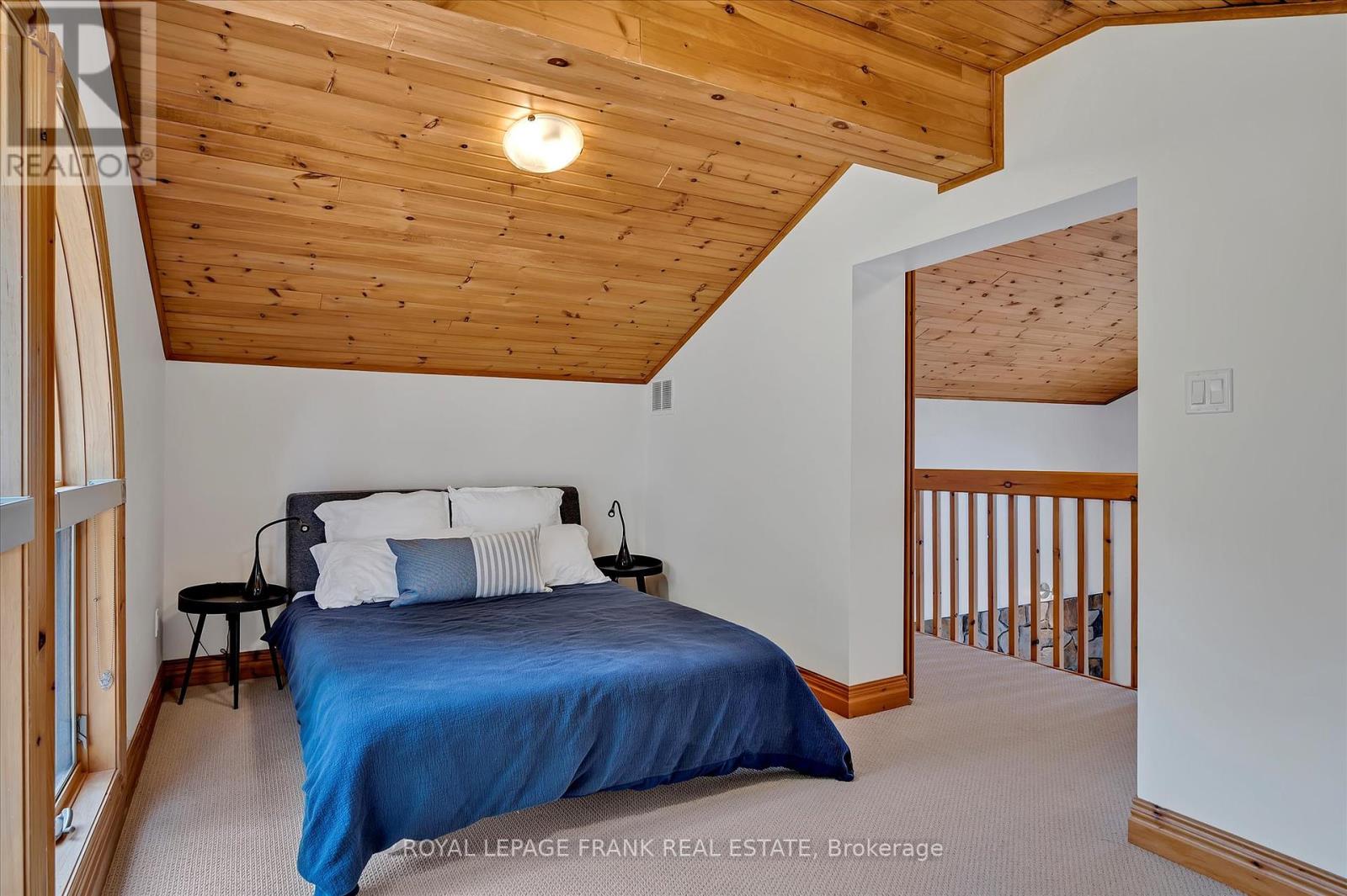 484 Juniper Island, Douro-Dummer, Ontario K0L 2C0 - Photo 34 - X12184091