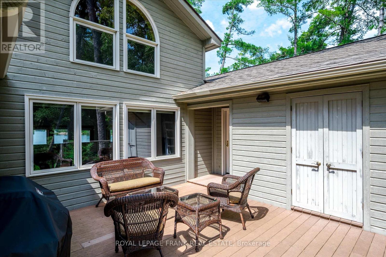 484 Juniper Island, Douro-Dummer, Ontario K0L 2C0 - Photo 36 - X12184091