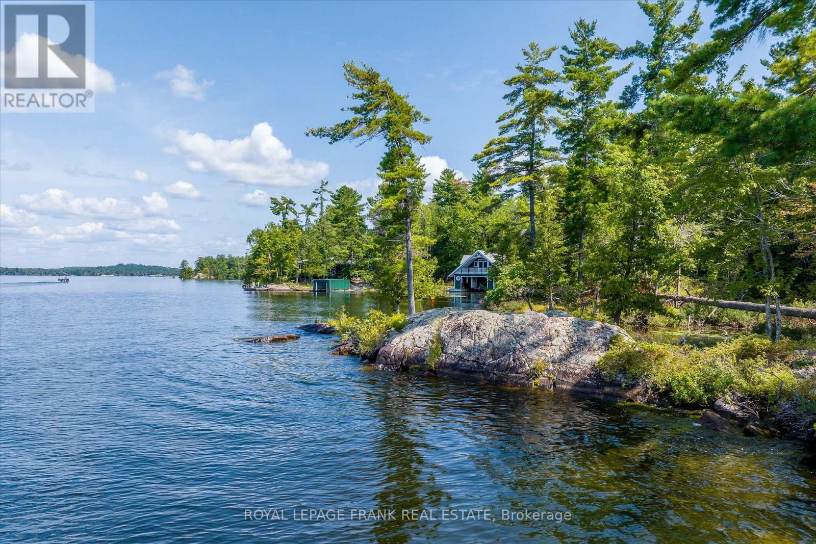 484 Juniper Island, Douro-Dummer, Ontario K0L 2C0 - Photo 39 - X12184091