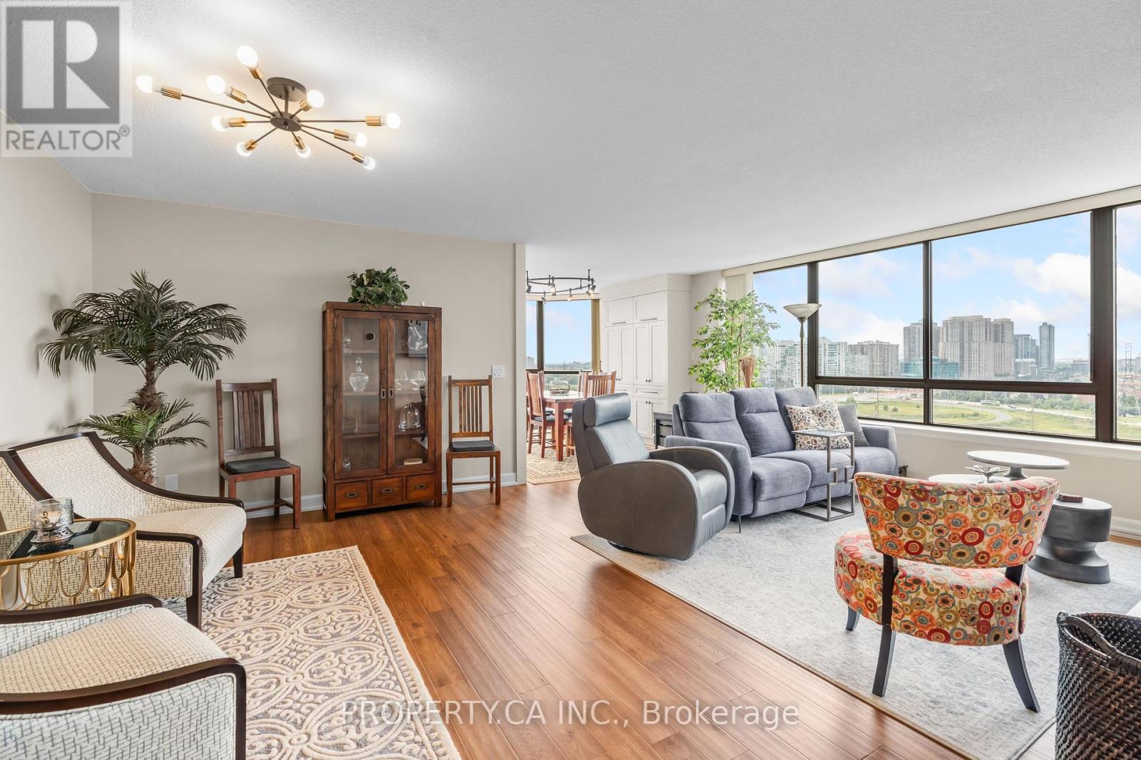 1808 - 4235 SHERWOODTOWNE BOULEVARD, Mississauga, Ontario