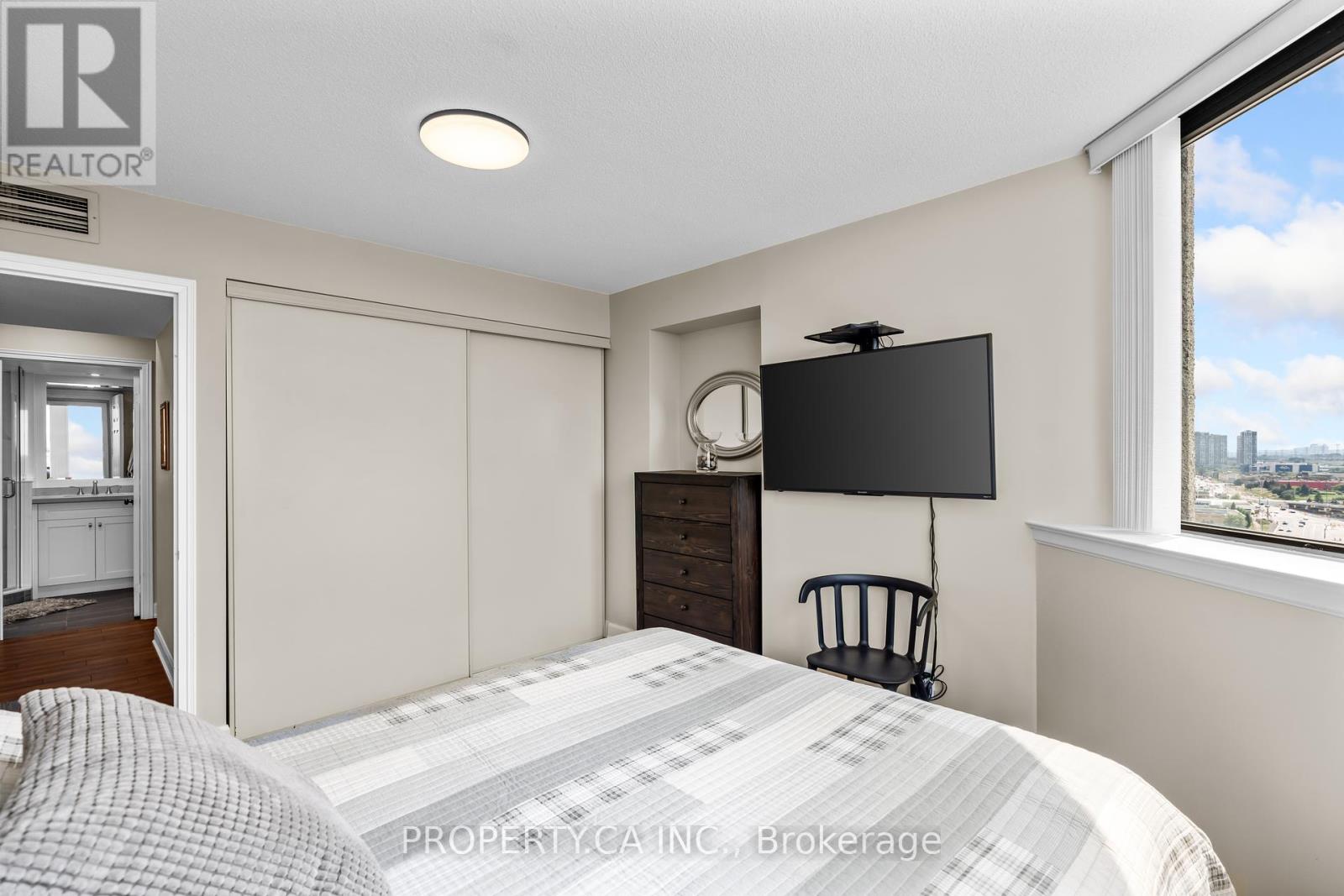 1808 - 4235 Sherwoodtowne Boulevard, Mississauga, Ontario  L4Z 1W3 - Photo 21 - W12183874