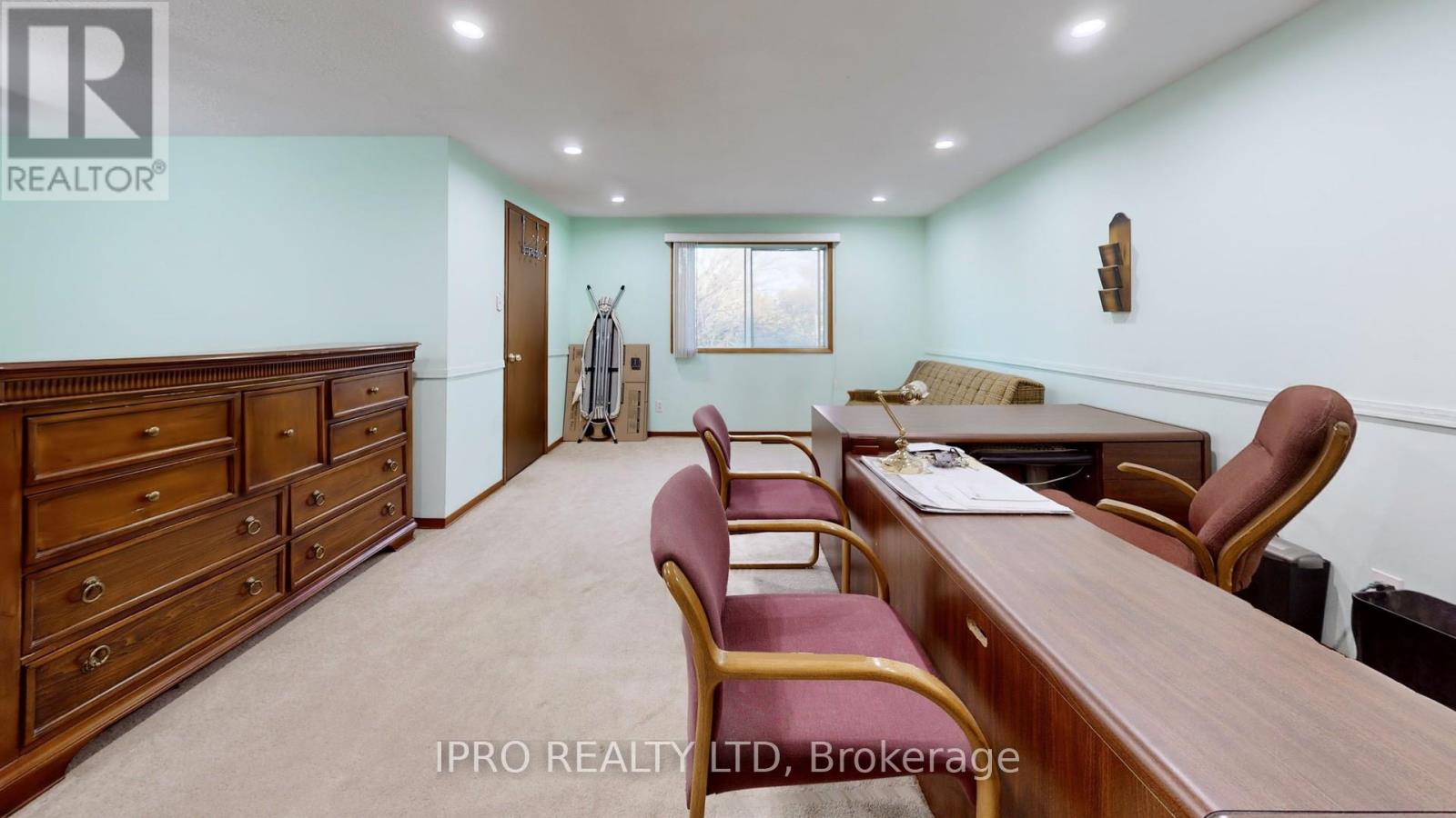 32 Dafoe Crescent, Brampton, Ontario  L6Y 2L2 - Photo 21 - W12183908