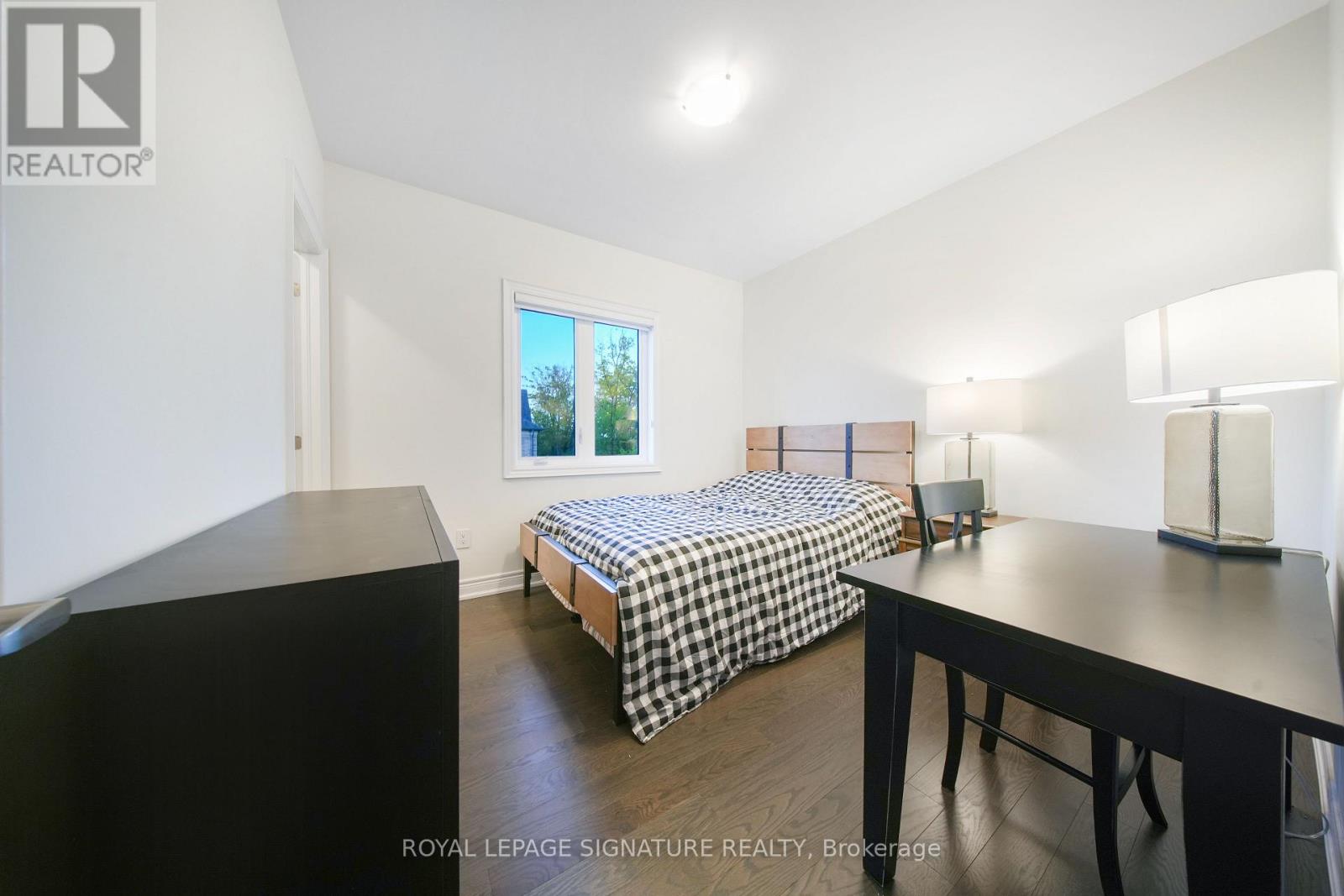 2406 Charles Cornwall Avenue, Oakville, Ontario  L6M 5M4 - Photo 38 - W12183966