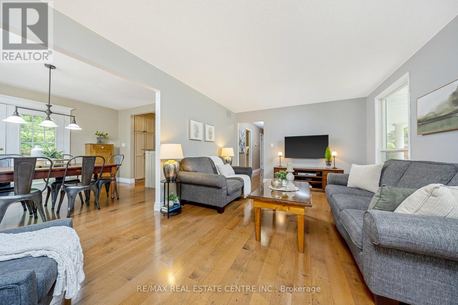 2157 8 Side Road, Burlington, Ontario  L7P 0M4 - Photo 10 - W12184016