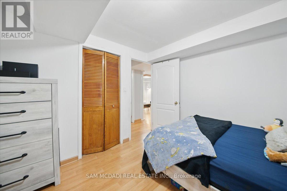 3344 Laburnum Crescent, Mississauga, Ontario  L5N 7M2 - Photo 35 - W12184039