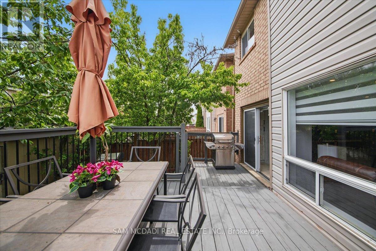 3344 Laburnum Crescent, Mississauga, Ontario  L5N 7M2 - Photo 42 - W12184039